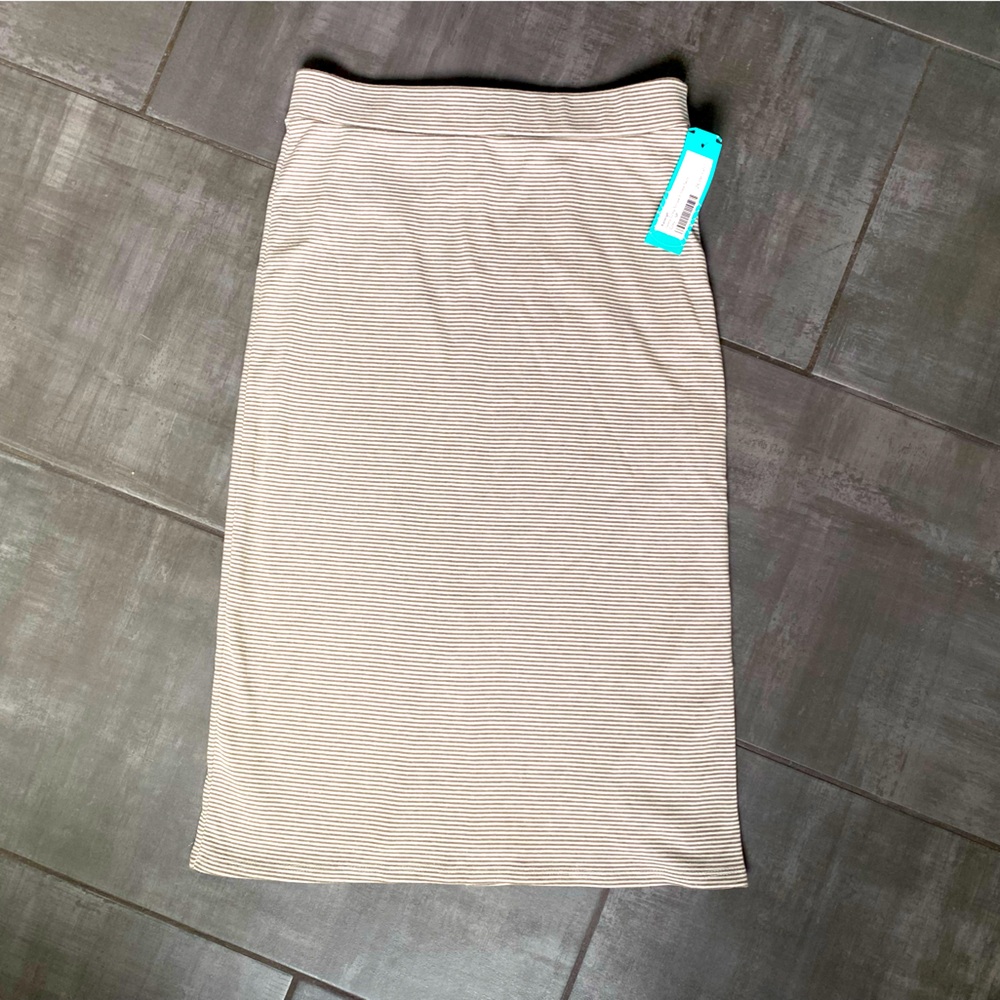 Ivory Gray Striped Fitted Skirt (SP), NWTs